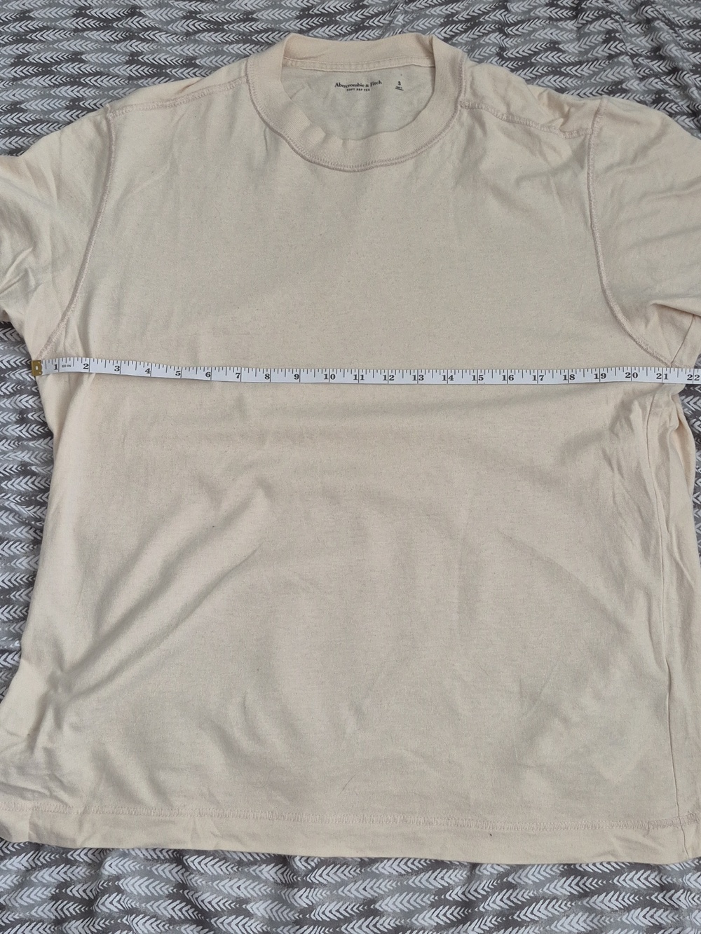 A&F Oversized Tee - Picture 5 of 6